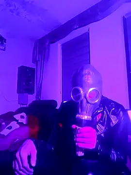 Snapshot of Crystalbitchx chatting on December 21, 8:54 pm Crystalbitchx online show from December 21, 8:54 pm