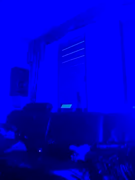 Snapshot of Crystalbitchx chatting on January 18, 6:56 am Crystalbitchx online show from January 18, 6:56 am