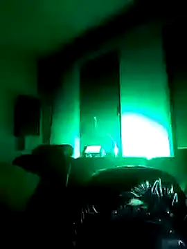 Snapshot of Crystalbitchx chatting on January 31, 1:54 am Crystalbitchx online show from January 31, 1:54 am