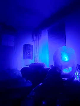 Snapshot of Crystalbitchx chatting on October 17, 2:59 am Crystalbitchx online show from October 17, 2:59 am