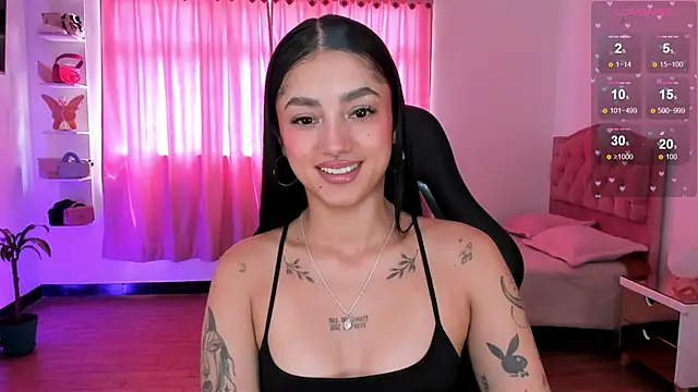 Snapshot of Lizzie_corner_v chatting on February 28, 3:57 pm Lizzie corner v online show from February 28, 3:57 pm