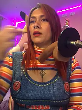 Luna Paris  online show from February 25, 1:17 pm