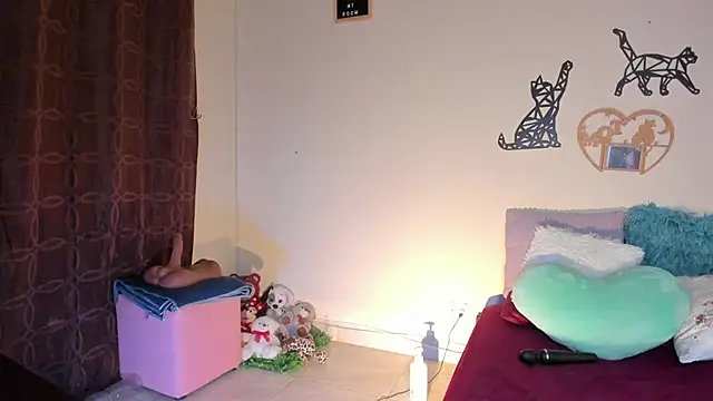 annyluna1 online show from October 21, 1:28 am