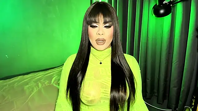 VictoriaEliz online show from July 30, 6:23 am