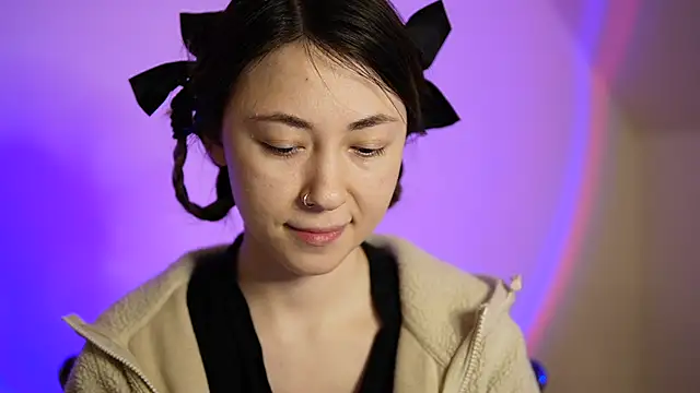 chibi moon  online show from December 23, 8:14 pm