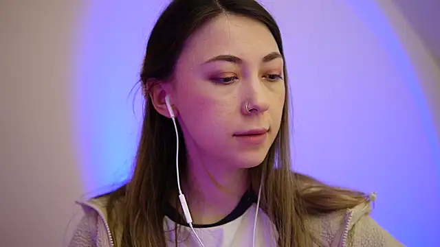 chibi moon  online show from March 23, 12:26 am