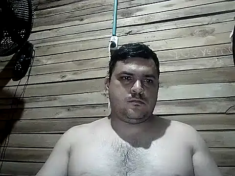 Snapshot of Arcangel_05 chatting on March 25, 5:35 am Arcangel 05 online show from March 25, 5:35 am