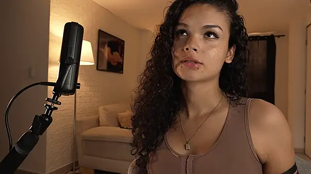 GiaFaaris online show from October 24, 3:08 pm