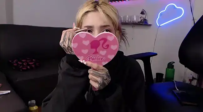 MaryJannes online show from March 6, 5:03 am