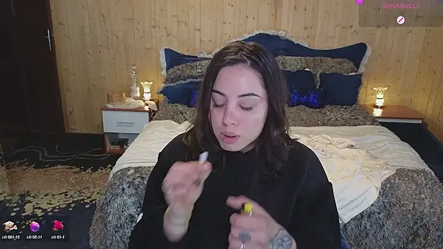 Snapshot of VanessaDoyle chatting on January 26, 6:07 am VanessaDoyle online show from January 26, 6:07 am