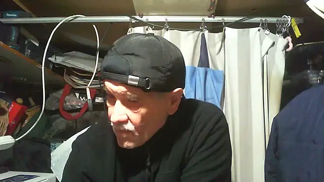 nonnomaturobisex online show from February 22, 9:41 am