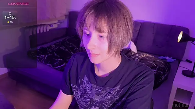 mothkink online show from December 19, 6:59 pm