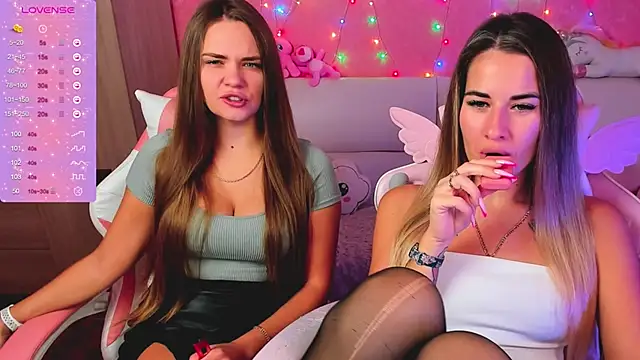 ivannatompsonnn online show from September 19, 6:04 am