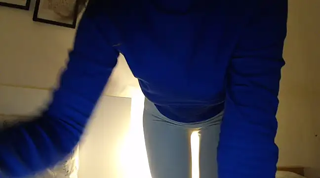 Snapshot of ocean_eyess_ chatting on January 14, 10:12 pm ocean eyess online show from January 14, 10:12 pm