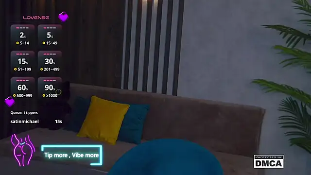 Holl1Would online show from February 26, 7:38 pm