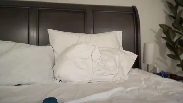 Snapshot of xxxwatchmegrow chatting on October 16, 2:01 am xxxwatchmegrow online show from October 16, 2:01 am