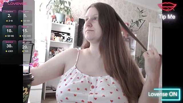 AmeyaLovea online show from March 20, 7:02 am