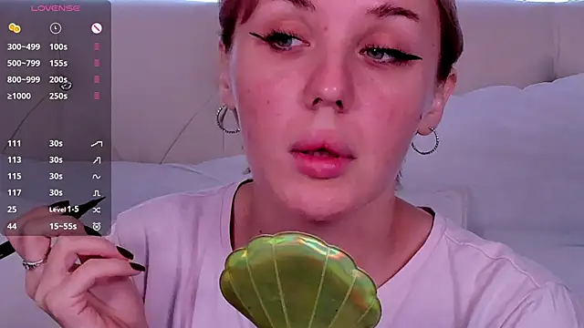 LianaFord online show from November 6, 9:59 pm