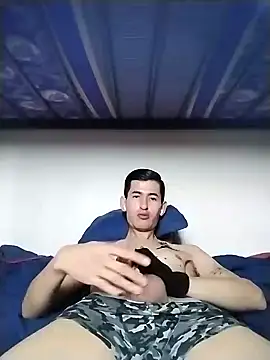 BIG   BEN online show from December 17, 9:16 pm