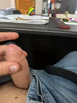 Snapshot of Vgma057 chatting on March 19, 2:24 pm Vgma057 online show from March 19, 2:24 pm