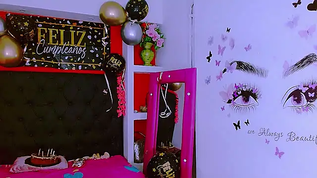 priscilahotker online show from February 26, 6:58 am