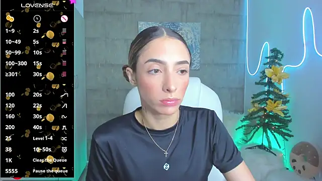 Snapshot of barbie_scoth_ chatting on December 6, 1:07 am barbie scoth online show from December 6, 1:07 am