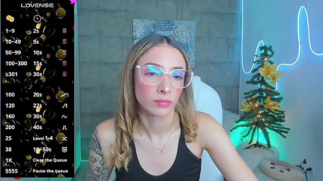 Snapshot of barbie_scoth_ chatting on December 18, 9:51 pm barbie scoth online show from December 18, 9:51 pm