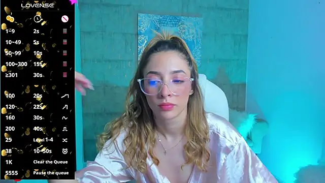 Snapshot of barbie_scoth_ chatting on February 13, 10:11 pm barbie scoth online show from February 13, 10:11 pm