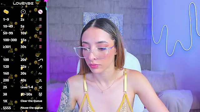 Snapshot of barbie_scoth_ chatting on March 3, 8:32 pm barbie scoth online show from March 3, 8:32 pm