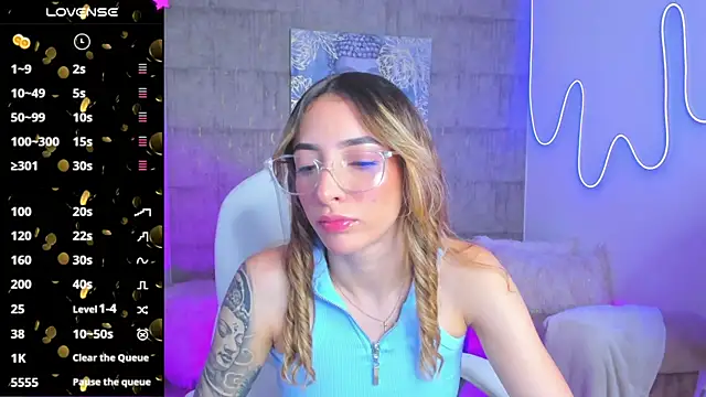 Snapshot of barbie_scoth_ chatting on March 5, 9:59 pm barbie scoth online show from March 5, 9:59 pm