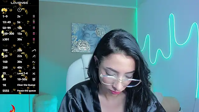 Snapshot of barbie_scoth_ chatting on October 19, 6:08 pm barbie scoth online show from October 19, 6:08 pm