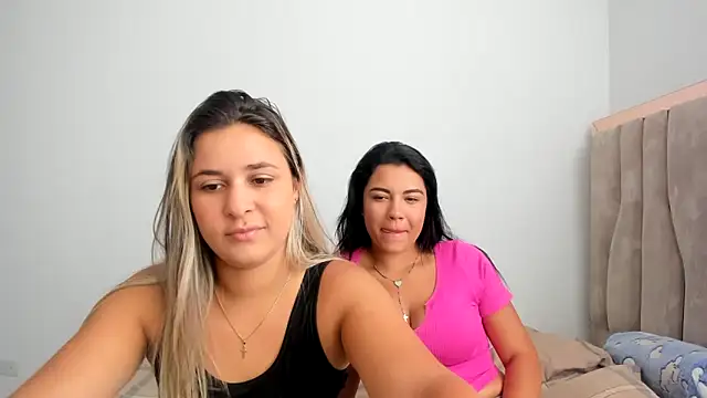 Snapshot of Lana_Sofia1 chatting on September 10, 5:02 pm Lana Sofia1 online show from September 10, 5:02 pm