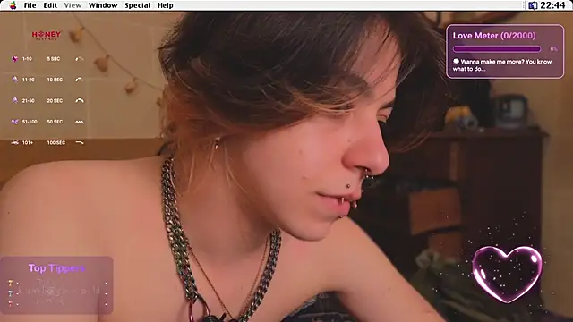 Kryptosworld online show from December 4, 9:45 pm