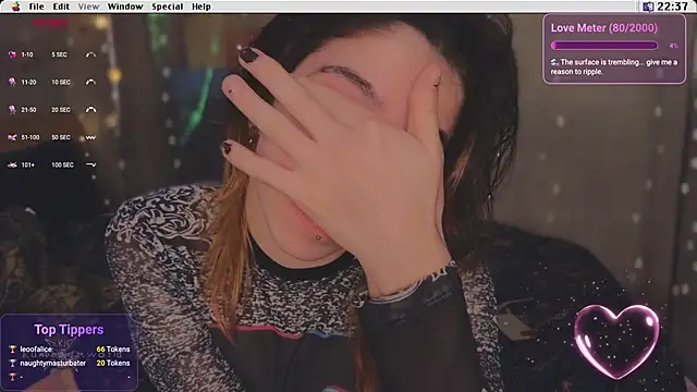 Snapshot of Kryptosworld chatting on February 21, 9:38 pm Kryptosworld online show from February 21, 9:38 pm