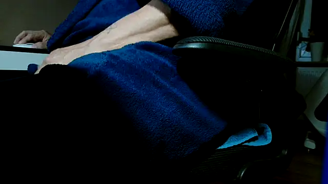 suedel65 online show from September 26, 3:43 am