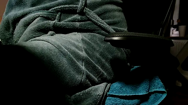 suedel65 online show from October 8, 3:37 am