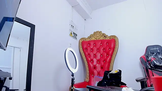 Cleopatra Trans online show from February 17, 12:27 pm