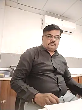 Desi Londa 143 online show from December 3, 4:53 am