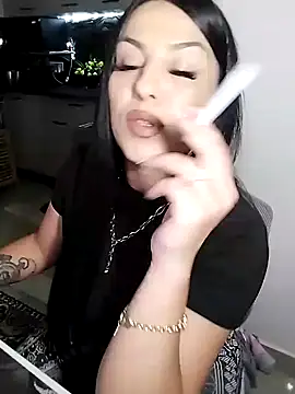 hot-babygirl online show from April 5, 6:38 pm