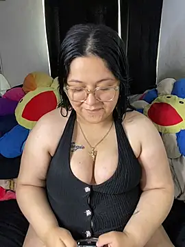 Snapshot of MsConejitaa chatting on June 26, 5:06 pm MsConejitaa online show from June 26, 5:06 pm