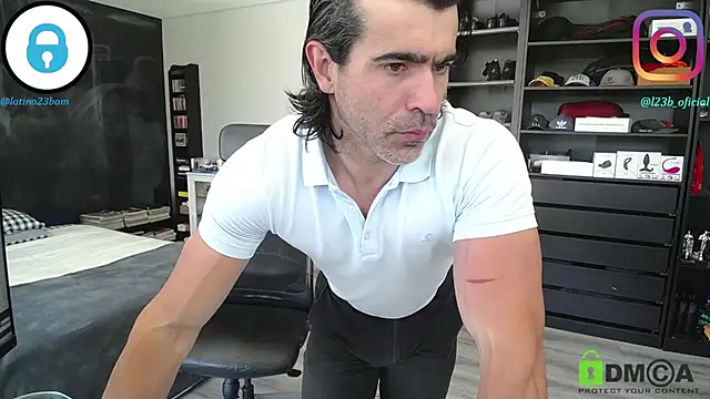 samricci21 online show from March 27, 11:54 am