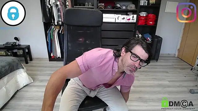 samricci21 online show from April 13, 12:10 pm