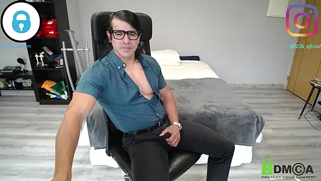 samricci21 online show from April 14, 10:54 am