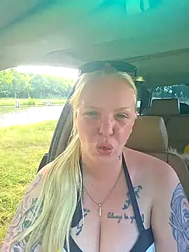 Melissa1994- online show from July 28, 2:13 pm