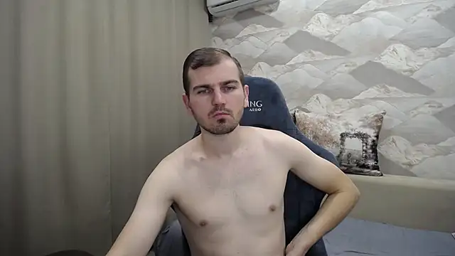 SerzhKorol1 online show from November 10, 5:28 am