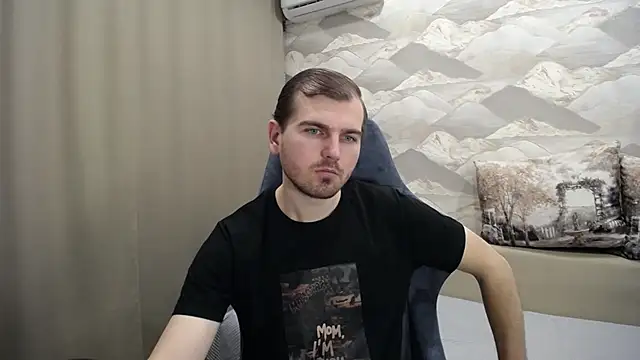 SerzhKorol1 online show from December 23, 5:49 am