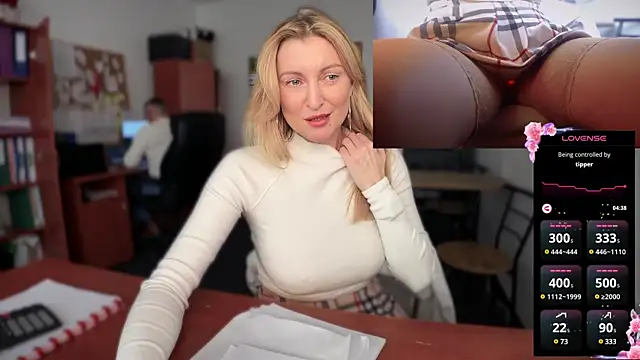 legsLONG online show from February 10, 1:44 pm