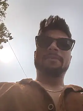  IRRESISTIBLE  online show from March 10, 6:18 am