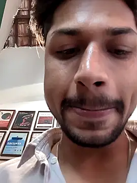  IRRESISTIBLE  online show from April 3, 7:06 am