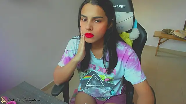 Kim Wexler online show from January 13, 10:35 pm